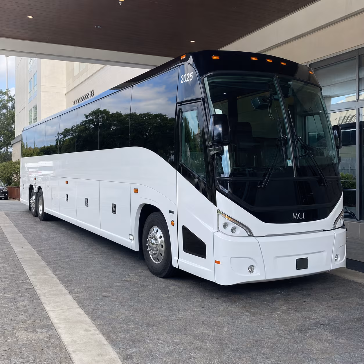 blog rent a bus to goodyear ballpark hero
