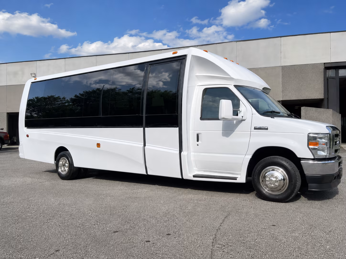 easily book transportation for your next bachelor or bachelorette party 3