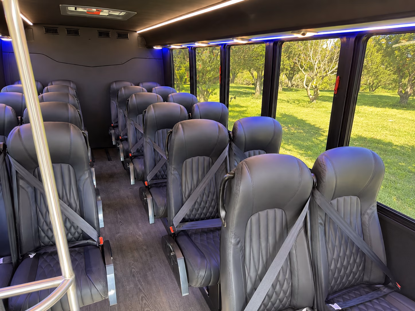 easily book transportation for your next wine tour 2