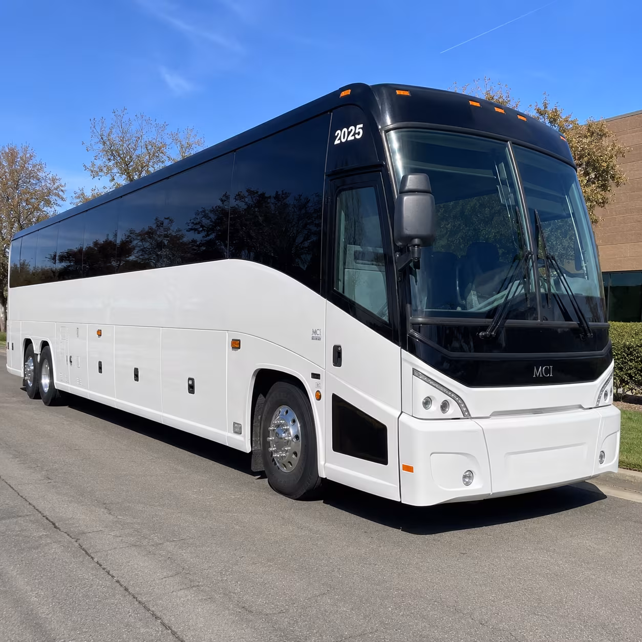 goodyear wine tour charter bus rental
