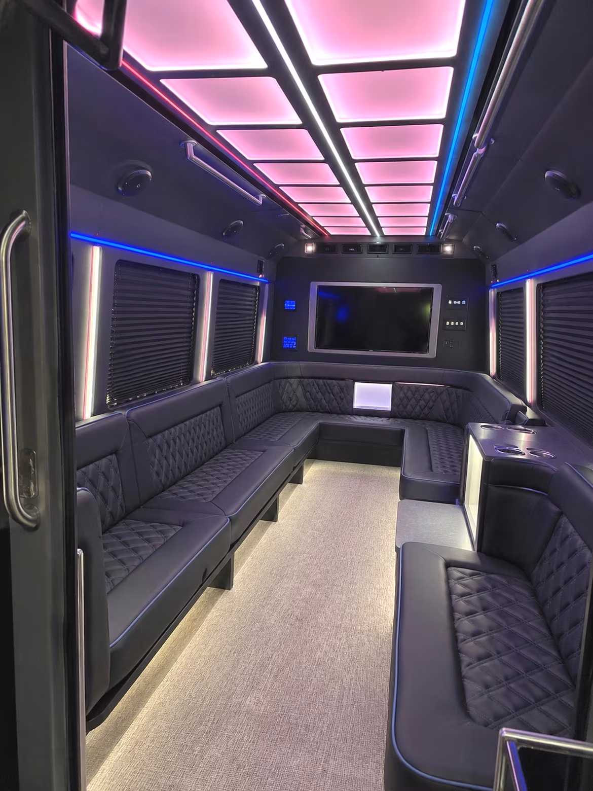 party bus rentals for goodyear proms at desert edge and millennium high schools