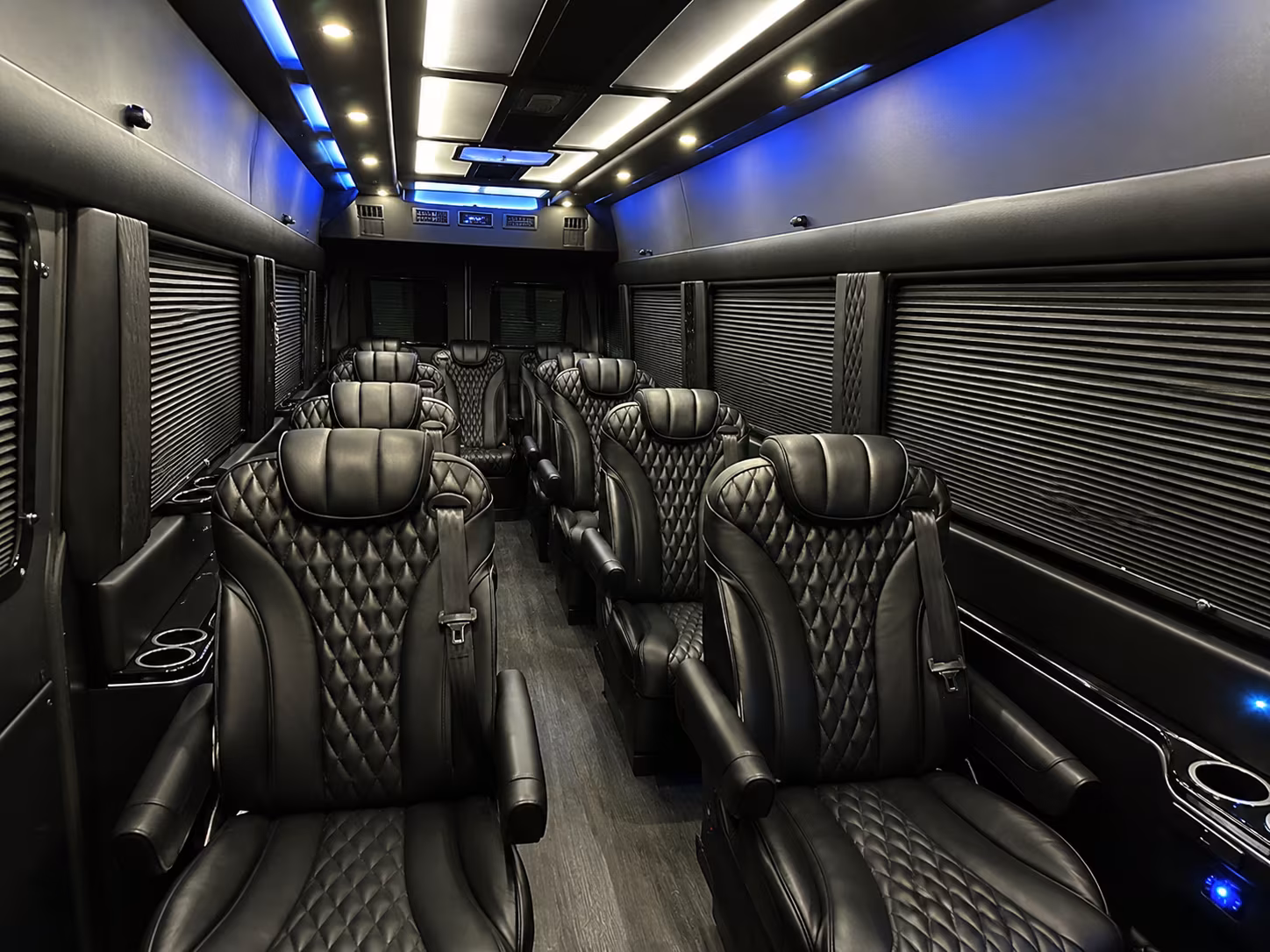 sprinter van and minibus rentals for smaller airport groups in goodyear
